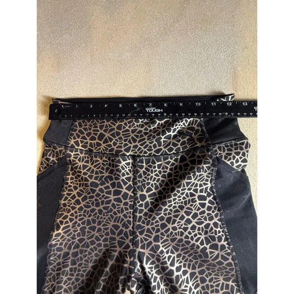 Puma Train PWR Shape 7/8 Leggings Womens Size S Rose Gold Giraffe Print-971 - Picture 7 of 9